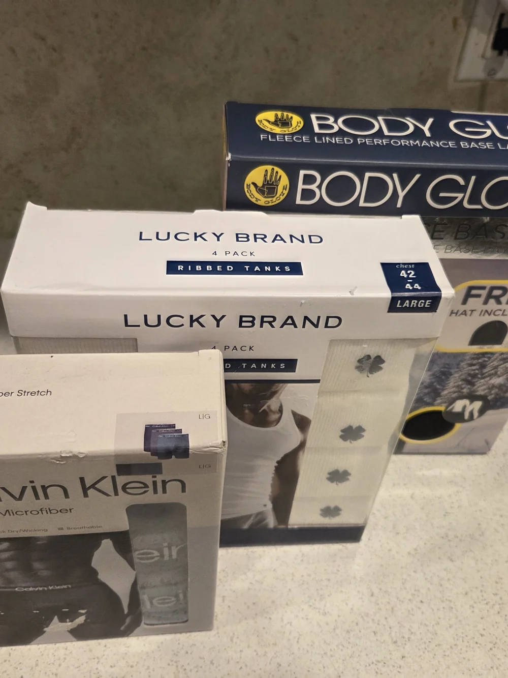 Brand Name Men Essentials